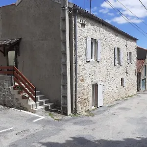 Des Monts De L'autan Mazamet